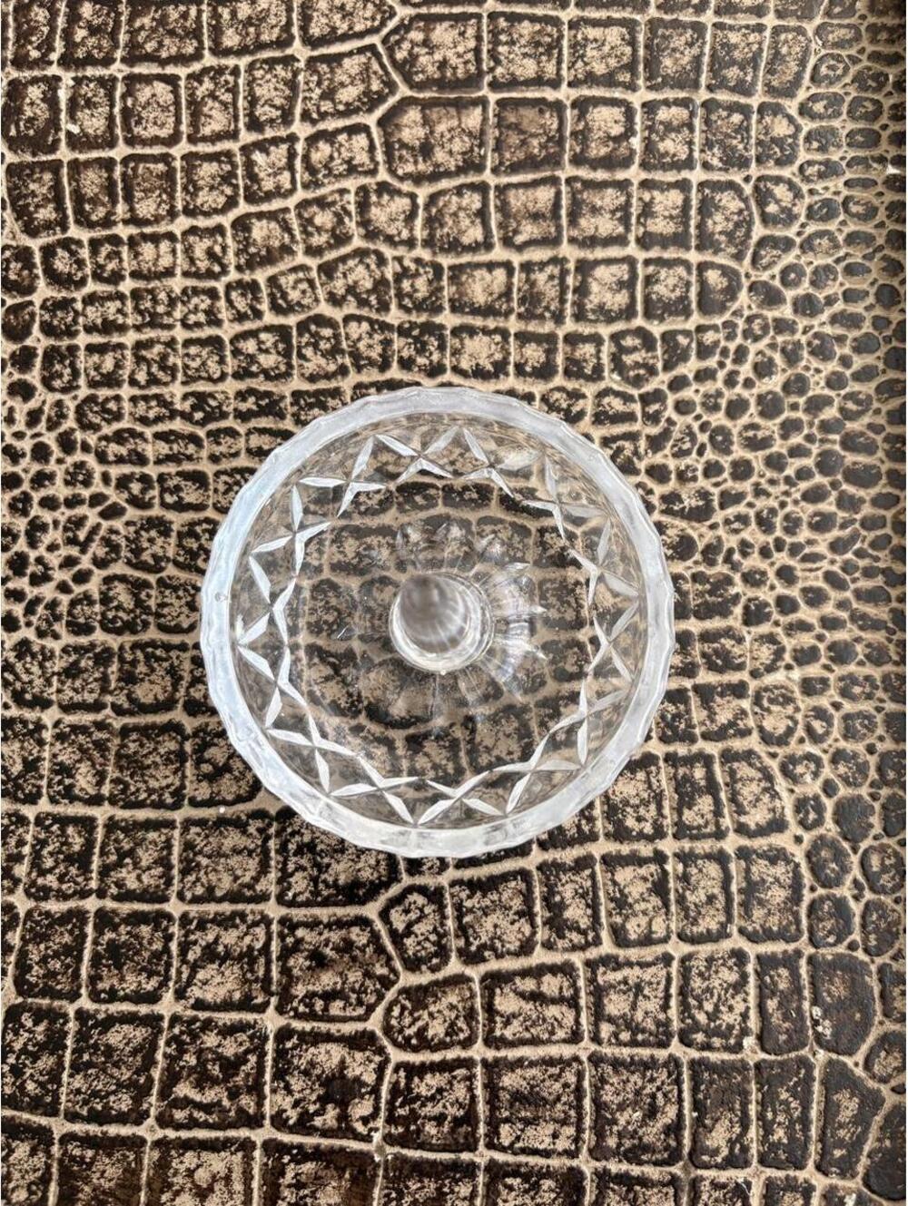CRYSTAL RING HOLDER - Picture 5 of 5